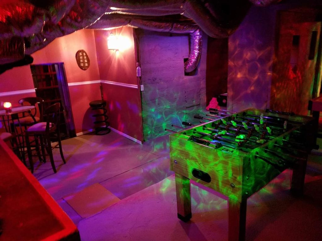 Custom Paint/Design/Decor/Lighting