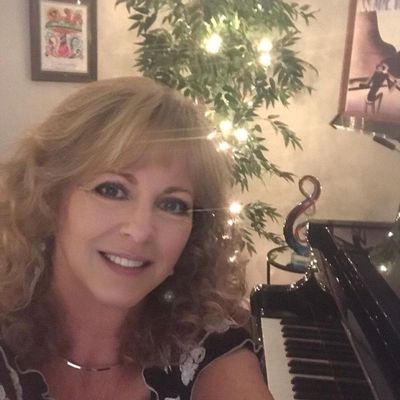 Avatar for Piano Lessons by Annette