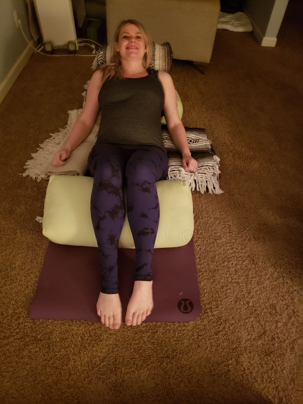 Restorstive yoga