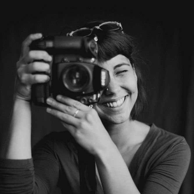 Natasha Komoda, Photographer