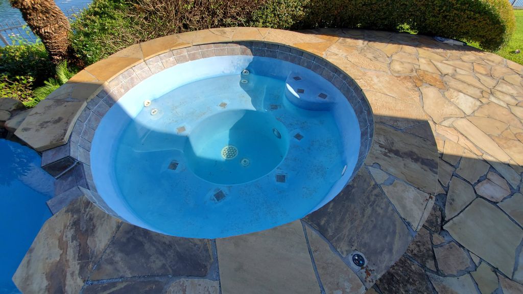 Spa time (residential) 