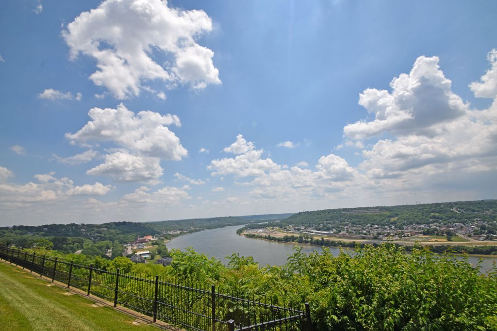 View from Ingleside condos in East Walnut Hills