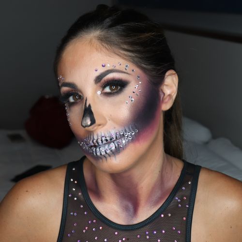 Halloween Glitzy Skull Makeup