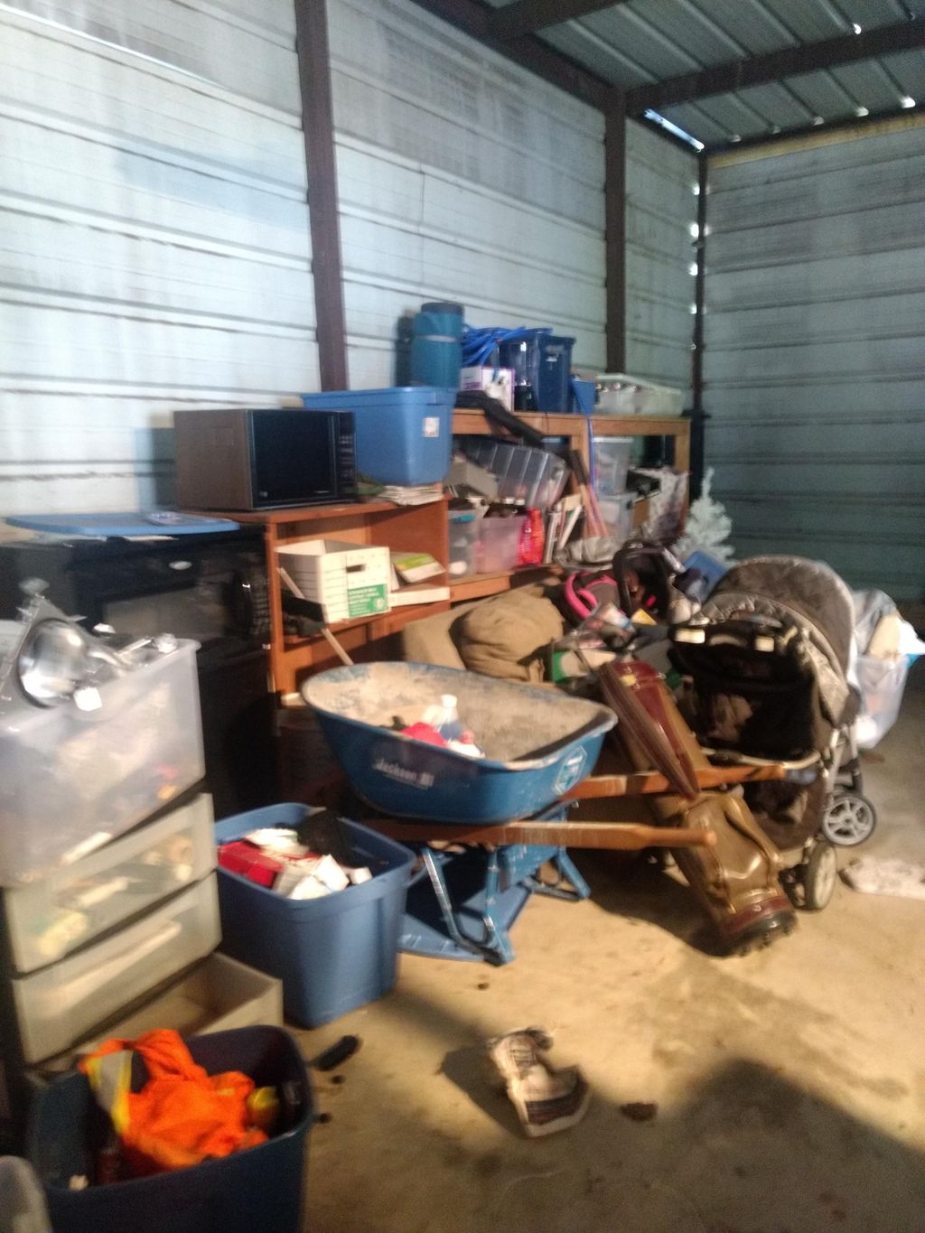 Garage junk