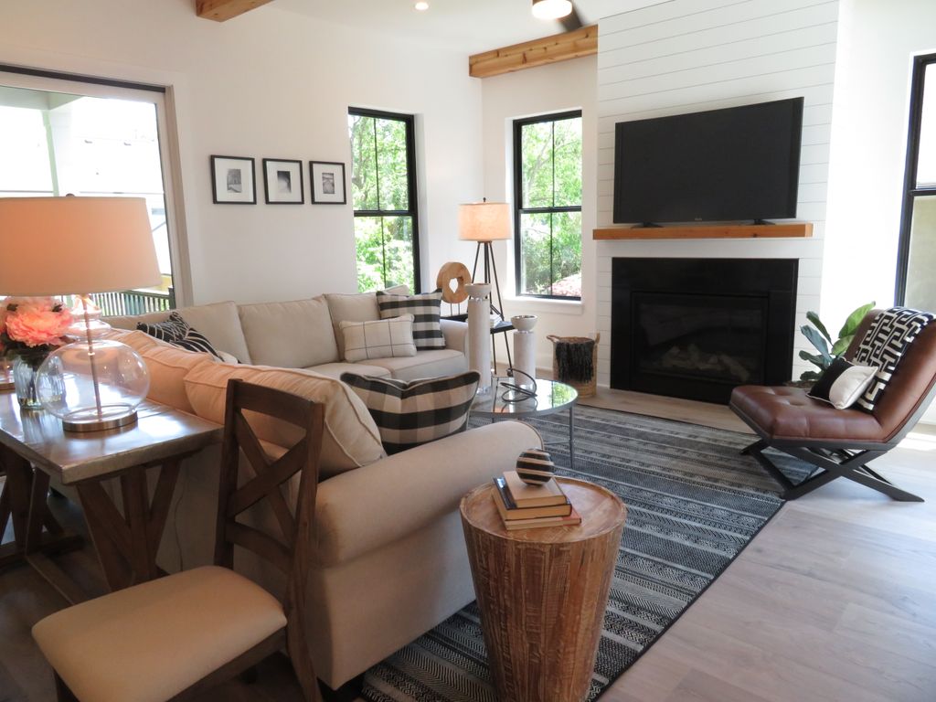 Farmhouse Living