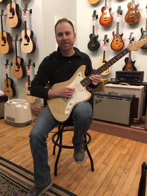 Avatar for Erik Davis Online Guitar Lessons