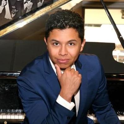 Avatar for Dominic Pizarro - Live Piano & Vocals