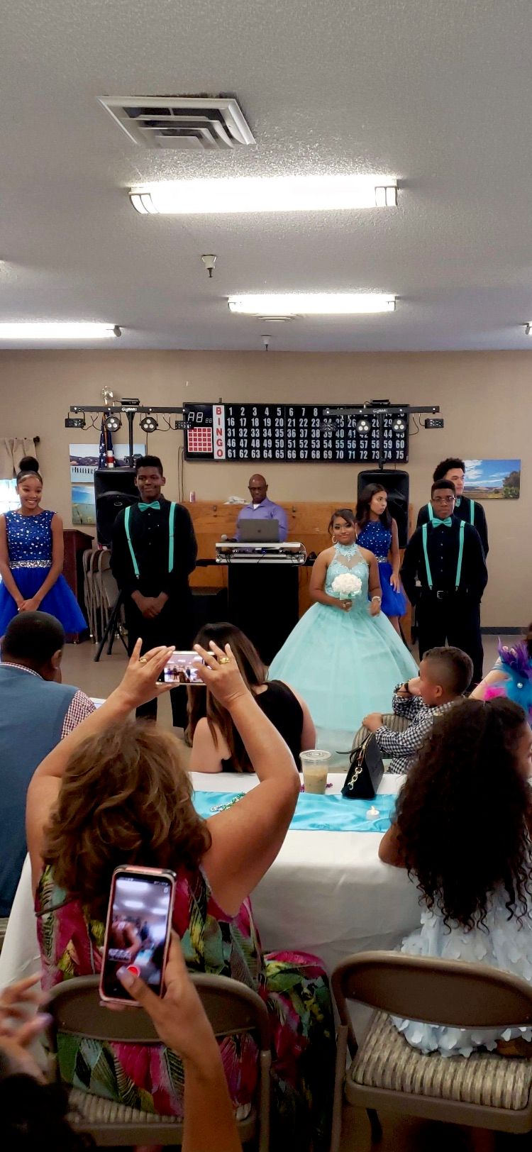 Thank you Wendell!!! This Quinceañera couldn’t hav