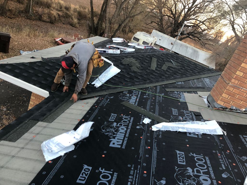 Idaho Falls, Roofers
