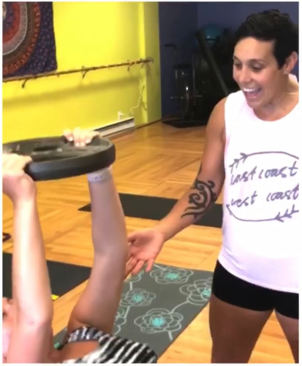 Assisted Chest Press 