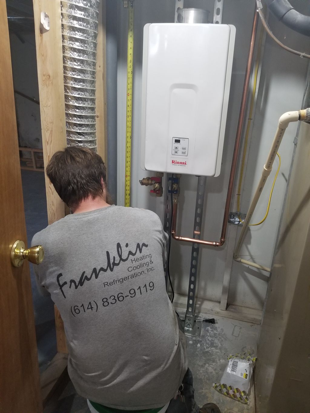 Rinnai Tankless Hot water heater Install