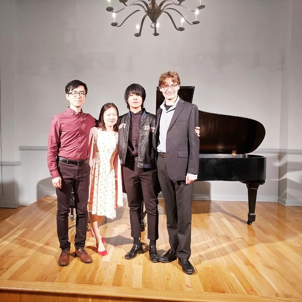 With my students after the Student Recital at Manh