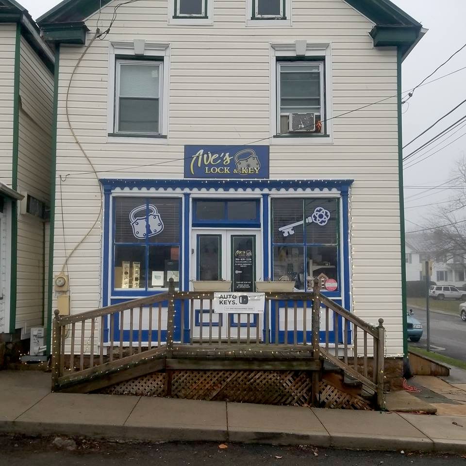 The Current Home of Ave's Lock and Key in Downtown