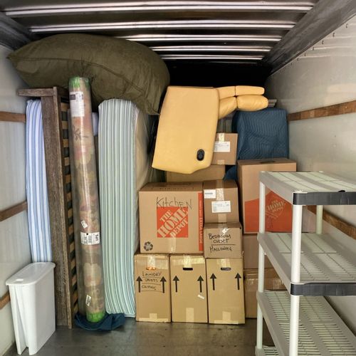 We know how to load a truck correctly!