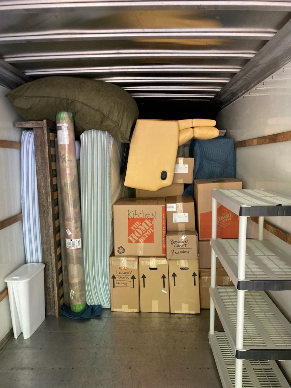 We know how to load a truck correctly!