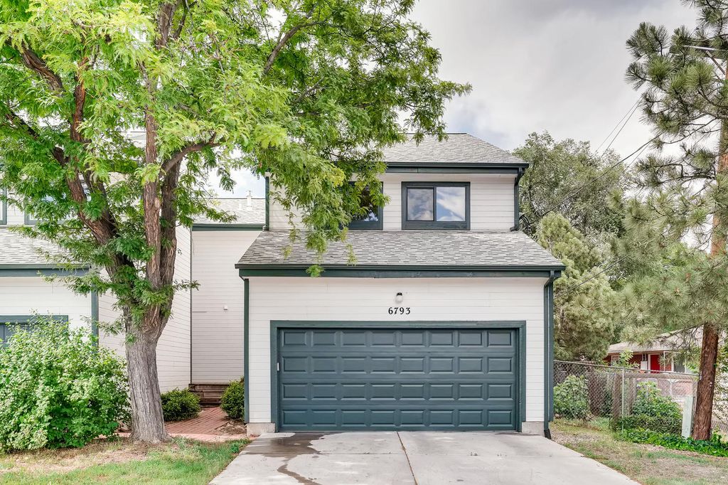 SOLD in Lakewood