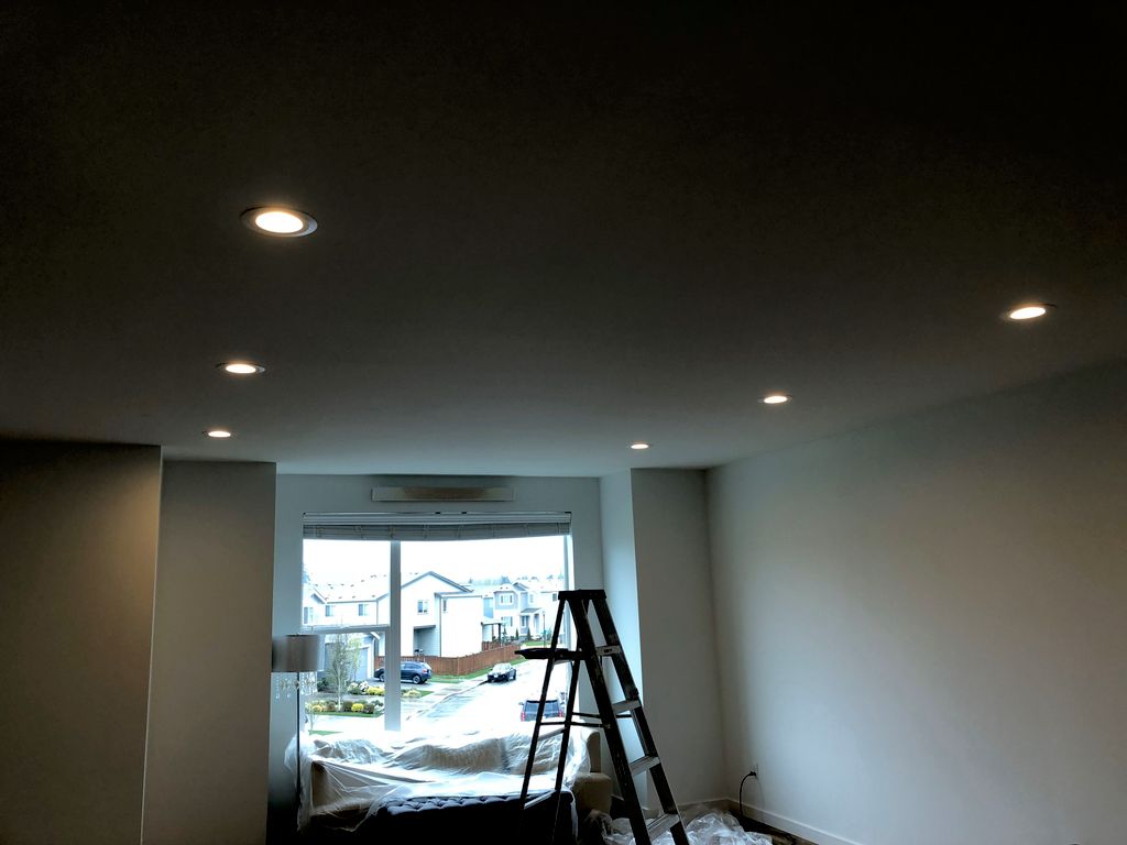Can light install