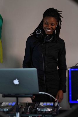Djays For Hirenear Me