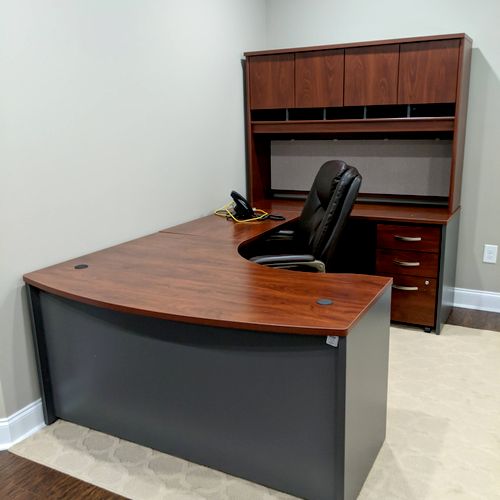 Kyle did a great job assembling a large office des