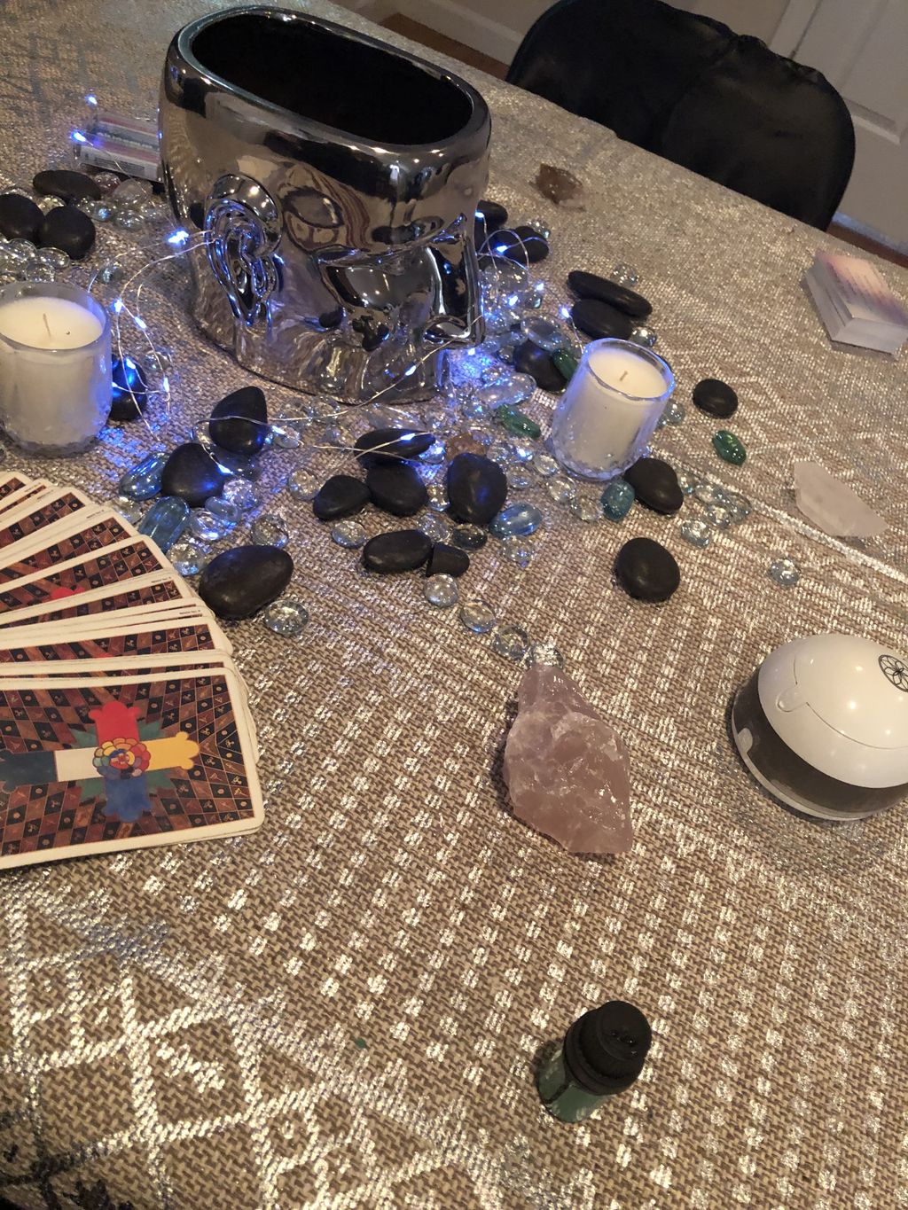 Tarot and Psychic Reader Entertainment