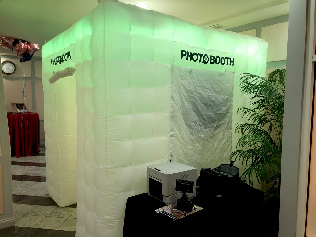 Photo Booth Rental