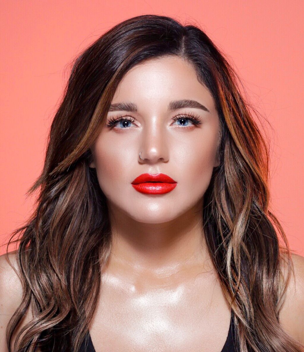 Chelsea Reynolds Artistry