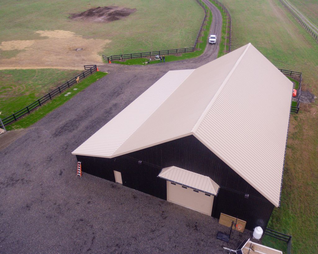 Barn with Standing seam 