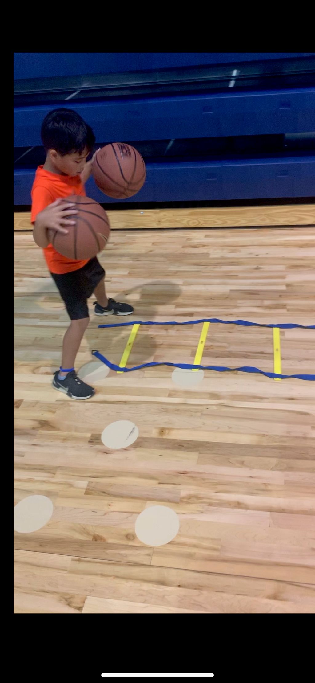 Basketball 