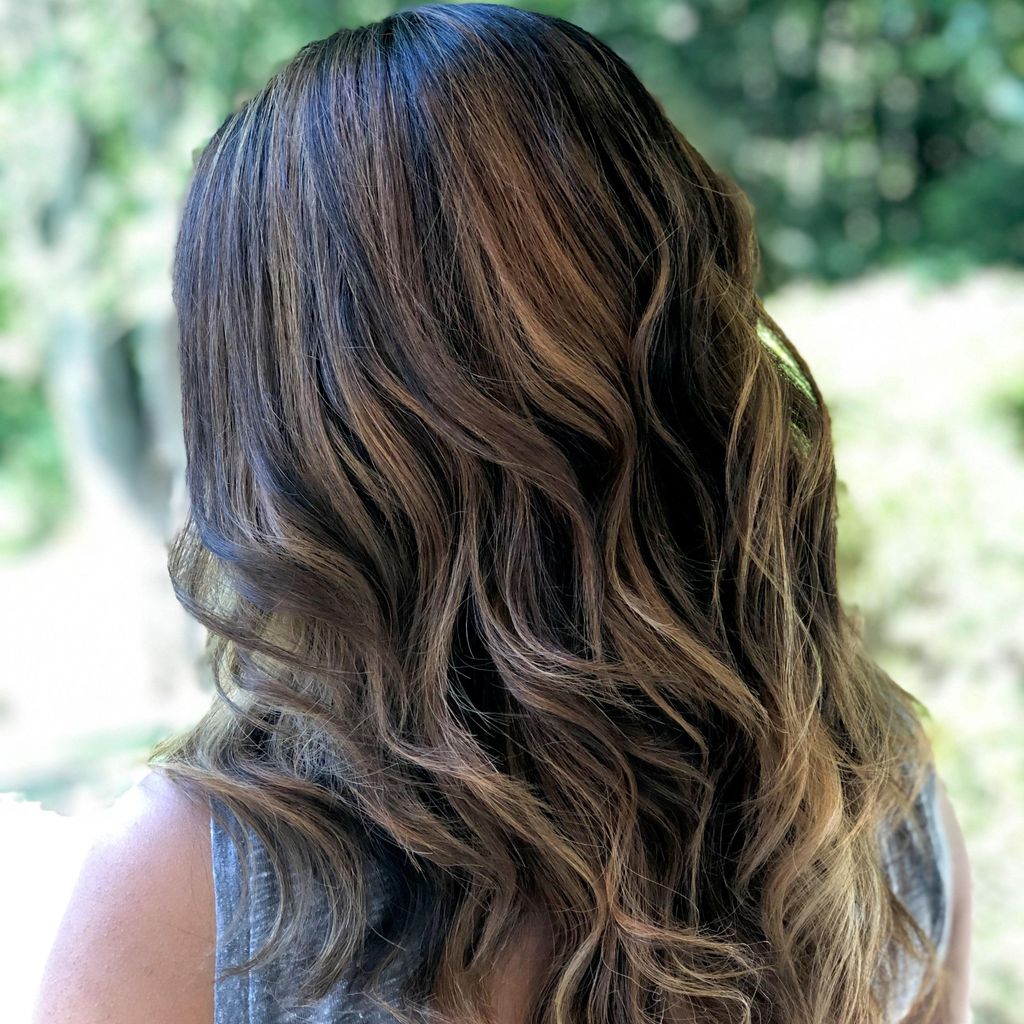 Luminescence Beauty Bar