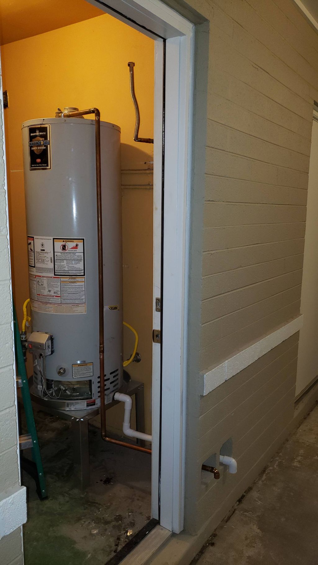 Rose the hot water heater and plumbed it