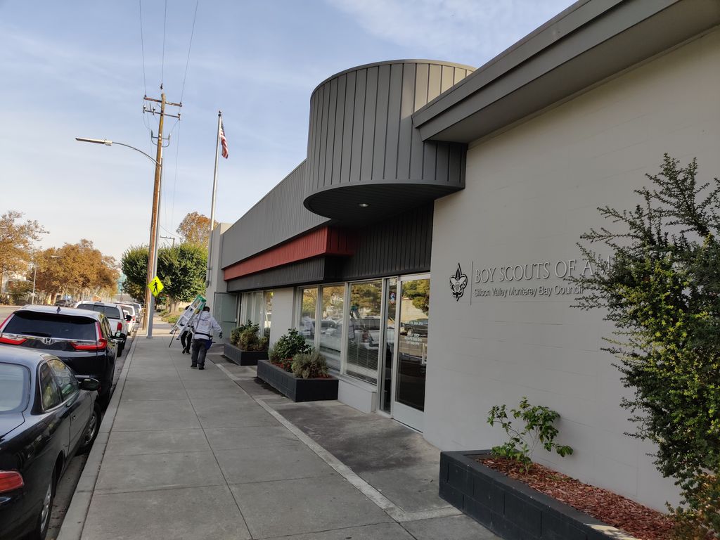 Giving back to the community: cleaning the windows