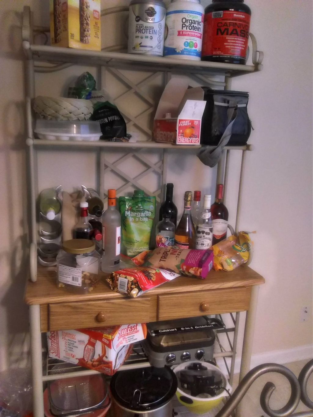 before clean kitchen stand