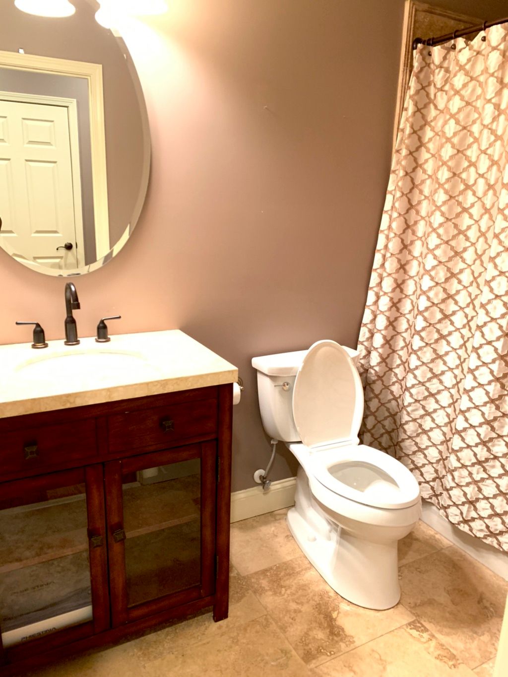 Bathroom cleaning by pristine house and carpet cle
