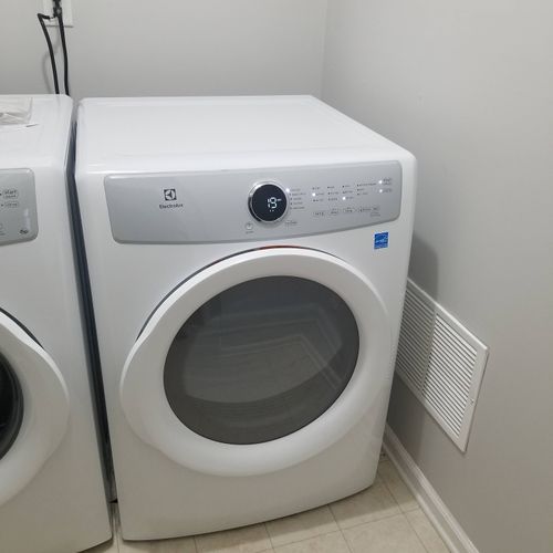 Great service! Home depot dropped off a dryer and 