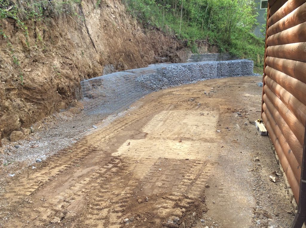 retaining wall repairs