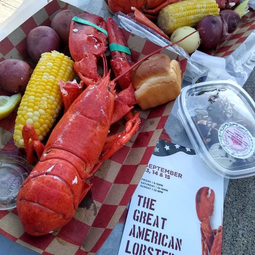 The Great American Lobster Fest: Devinated Photogr