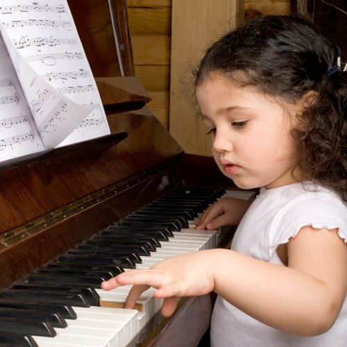 Young piano beginner
