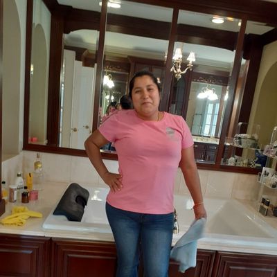 Avatar for Alexa Cleaning Services