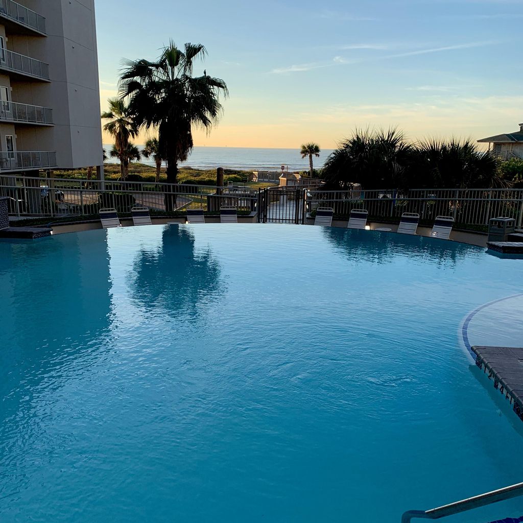 America's Swimming Pools