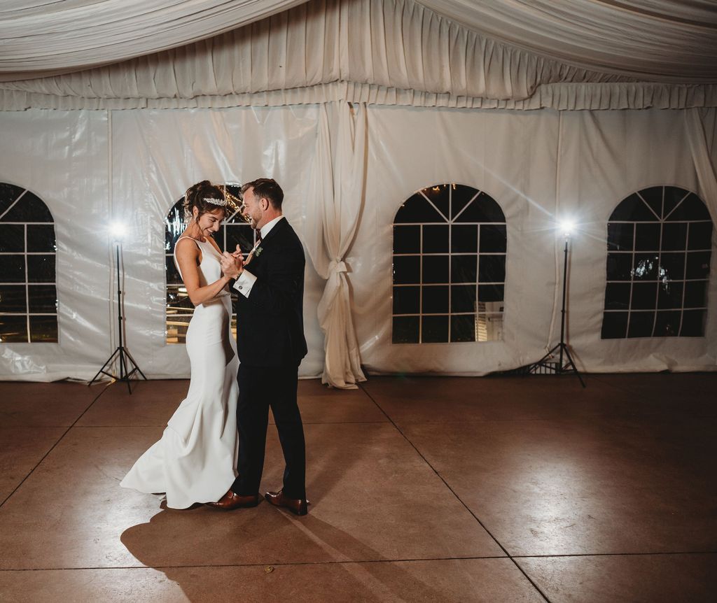 First dance - Lara and Austin