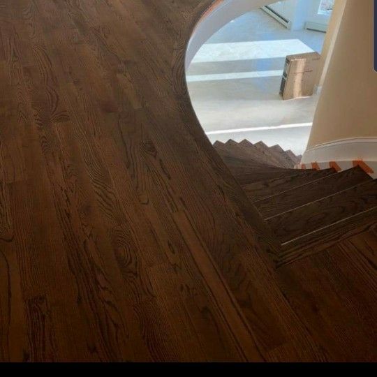 GOOD SERVICE HARD WOOD FLOOR