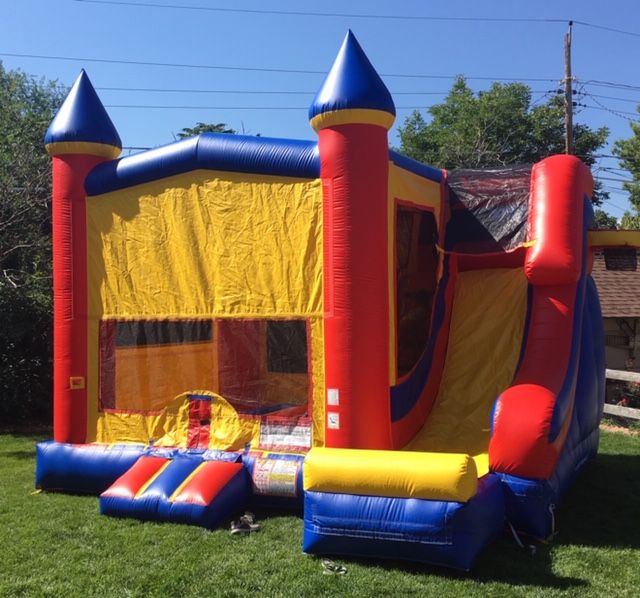 The Excalibur Combo Bounce Castle