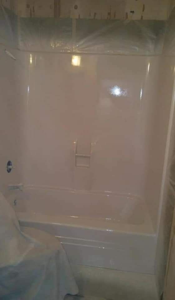 Tub resurfacing - After