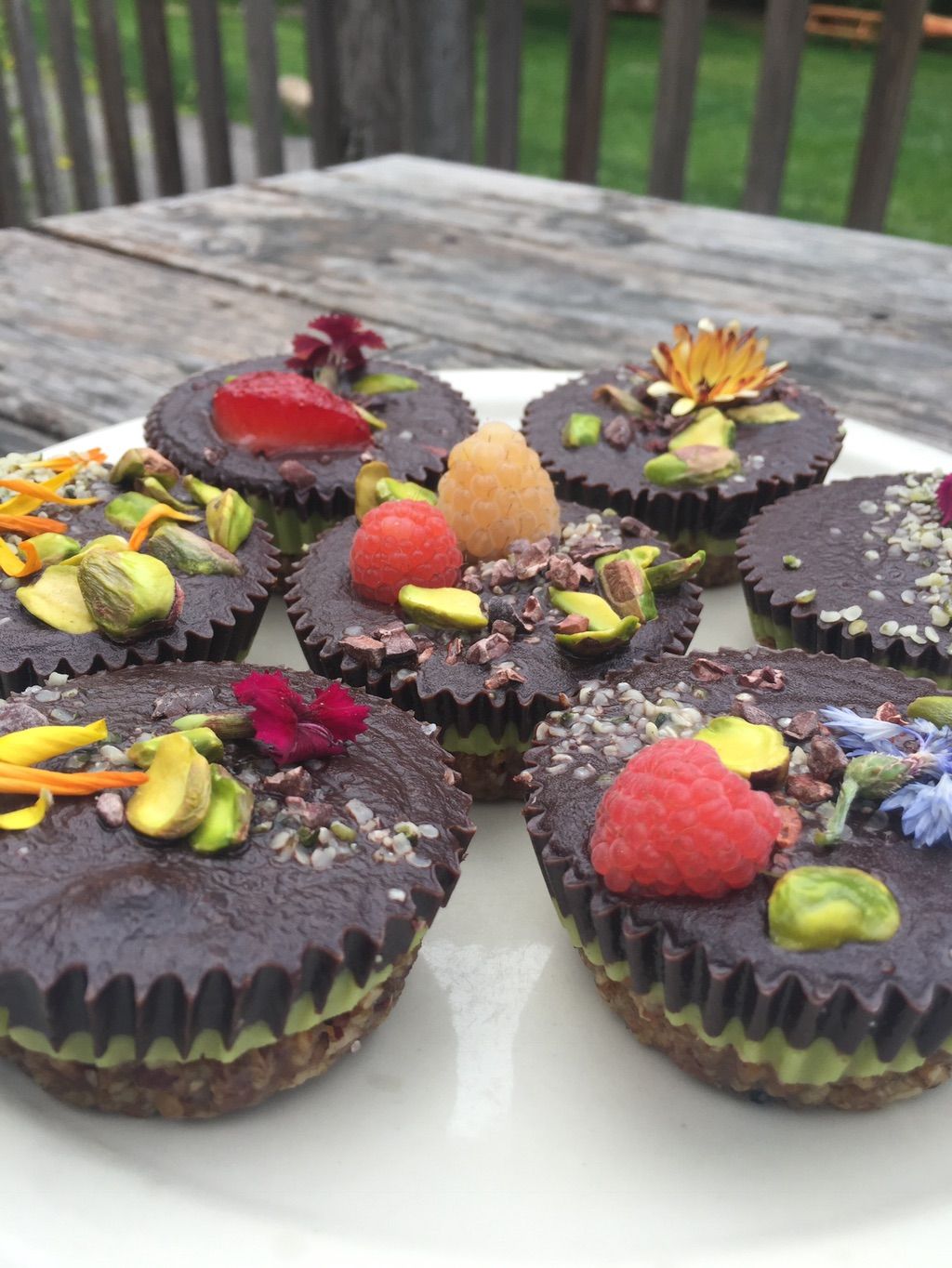 Matcha Chocolate Cups