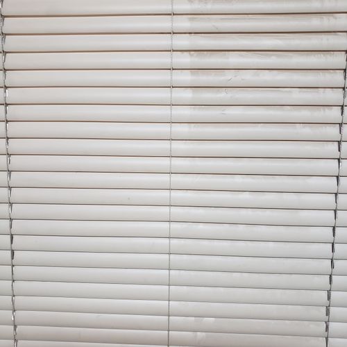 Before and after results on blinds 