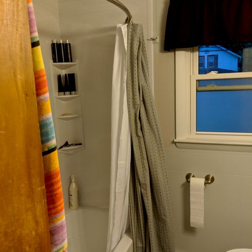 Before - Bathroom Redesign 