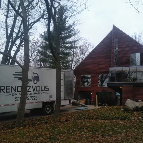 Rendezvous Moving Company Sterling Heights Mi