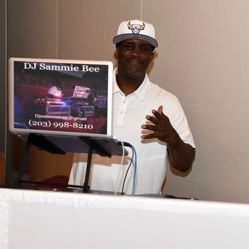 DJ Sammie B is extremely professional, reliable an