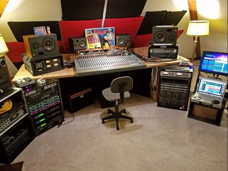 Studio B / Retro Sound on the third floor
