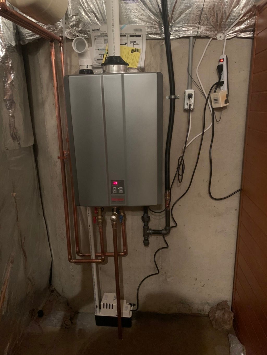 Tankless water heater installation in Huntingdon V